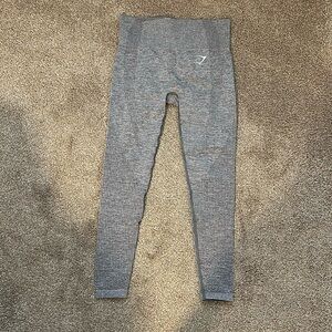 Gym shark leggings